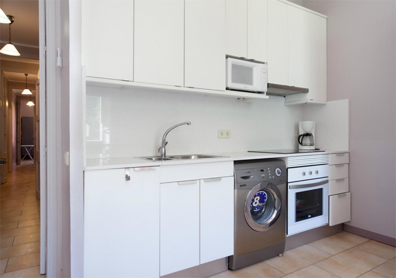 Aparteasy - Family Sant Antoni Apt. Барселона Екстер'єр фото